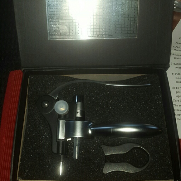 Leed's Wine cork opener. (Brand new)