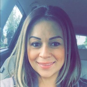 Meet your Posher, Celia