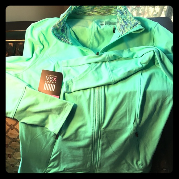 Victorias Secret Knockout Half-Zip Jacket W Media Pocket