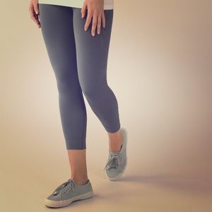 Lulu compression crops