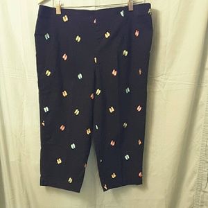 White Stag, Capris, Black w/Embroidered Flip Flops