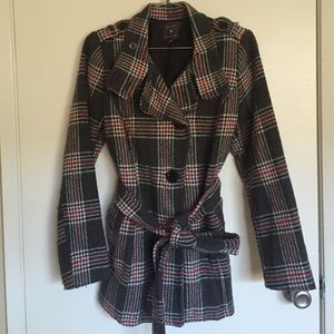 Forever 21 plaid peacoat gray red white