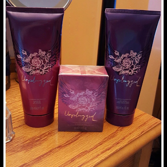 Unplugged perfume from Avon