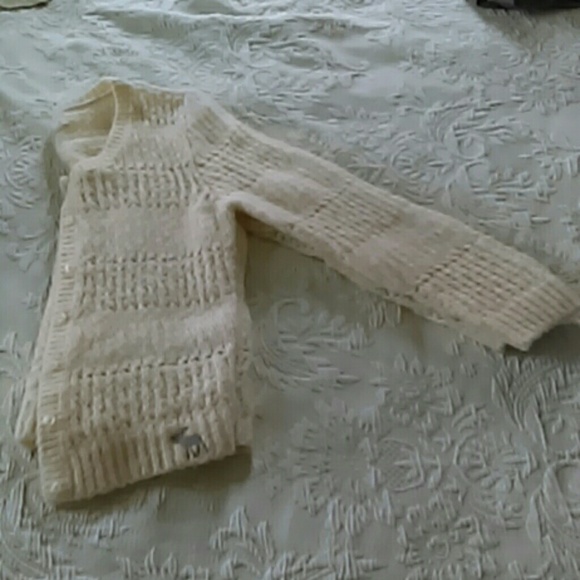 Abercrombie Quarter Sleeve Wool Cardigan