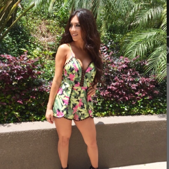 Hibiscus sun Romper