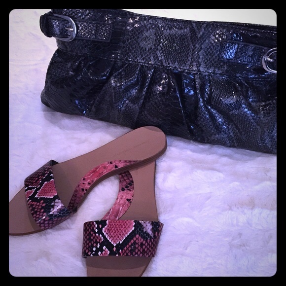 Patent leather snake print clutch. - Picture 3 of 3