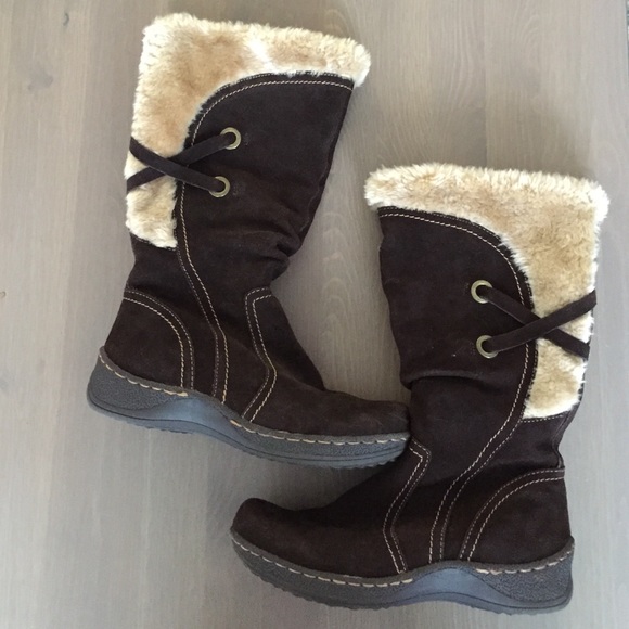 Bass - Denver winter boots. Size 6 1/2.