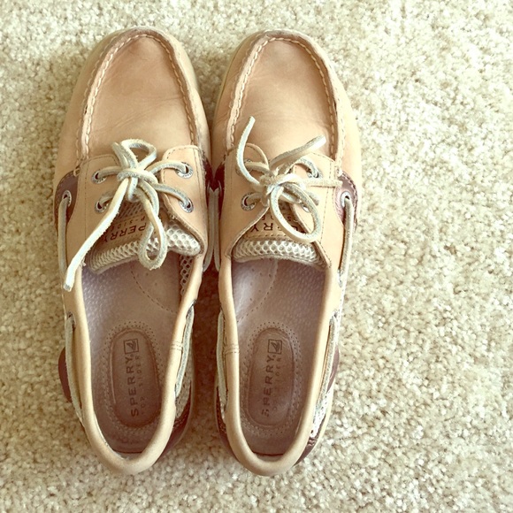 Mesh and leather Sperrys