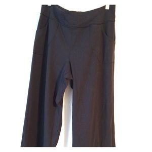 Black comfortable lulu pants