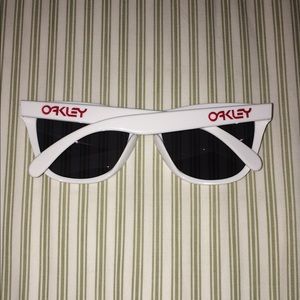 Oakley Frogskin Sunglasses