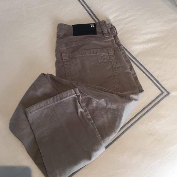 BCBG skinny grey jeans