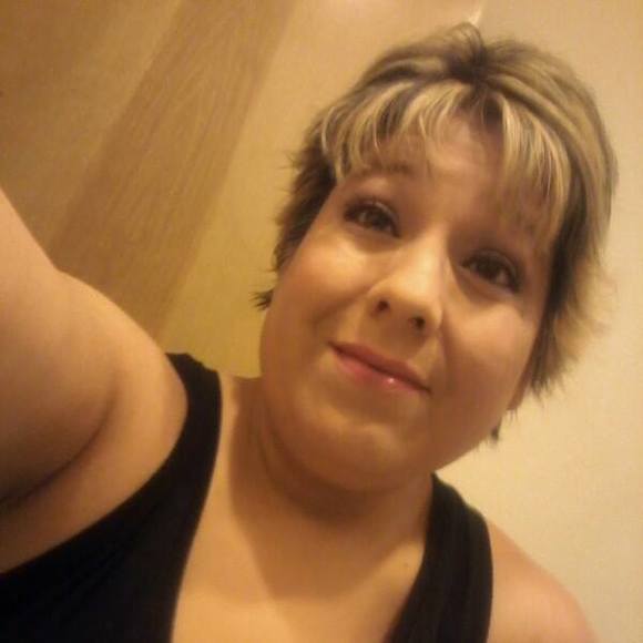 Meet your Posher, Serena - Picture 1 of 1