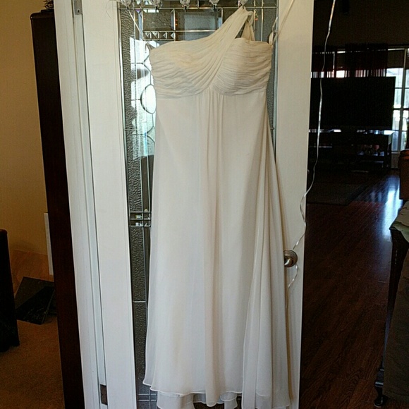 Bill Levkoff  ivory  goddess one shoulder dress