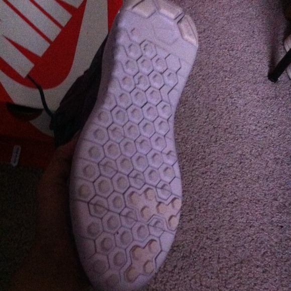 High tops...🆕 - Picture 3 of 4