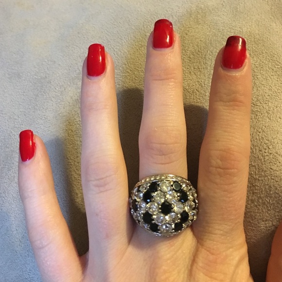 Rings - Picture 3 of 4