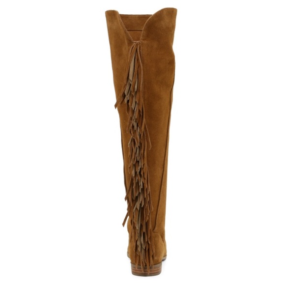 Fringe Boot! Trendy! Sits at the knee! - Picture 2 of 4