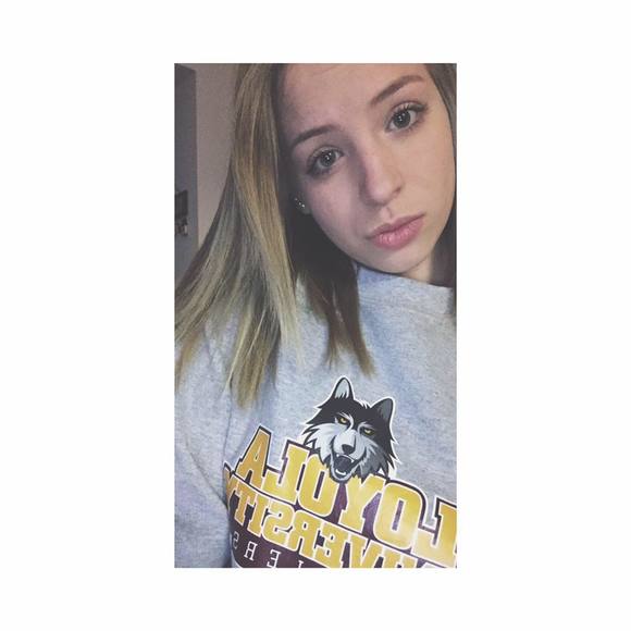 Meet your Posher, Sierra - Picture 1 of 1