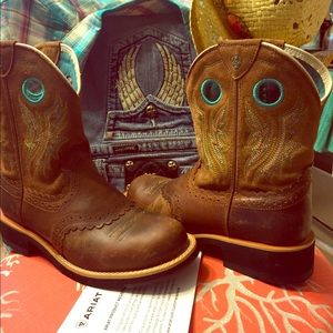 BOOT SALE Ariat Like New Fatbaby Turquoise💕👢✨💕