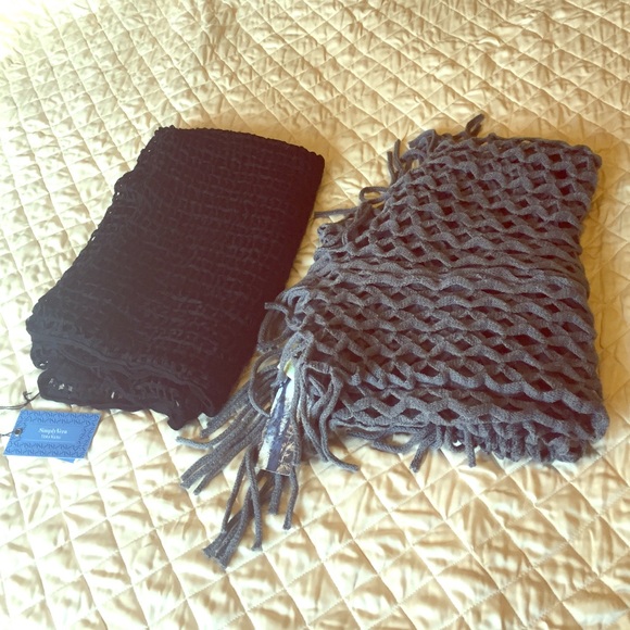 NWT infinity scarves