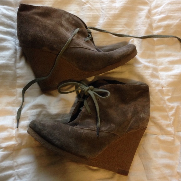 ALDO wedge heels