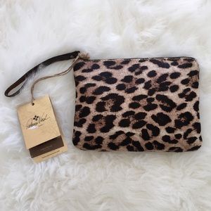 NWT Patricia Nash Leopard Calf Hair Clutch!