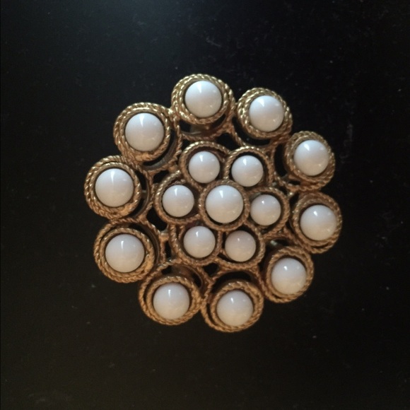 Stella and Dot Brooch