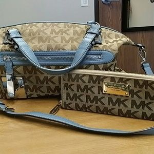 Sold-Michael Kors Handbag