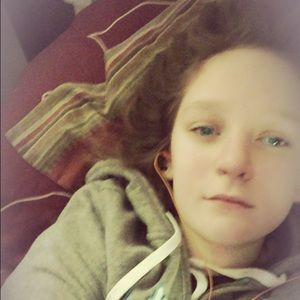 Meet your Posher, Mercedes