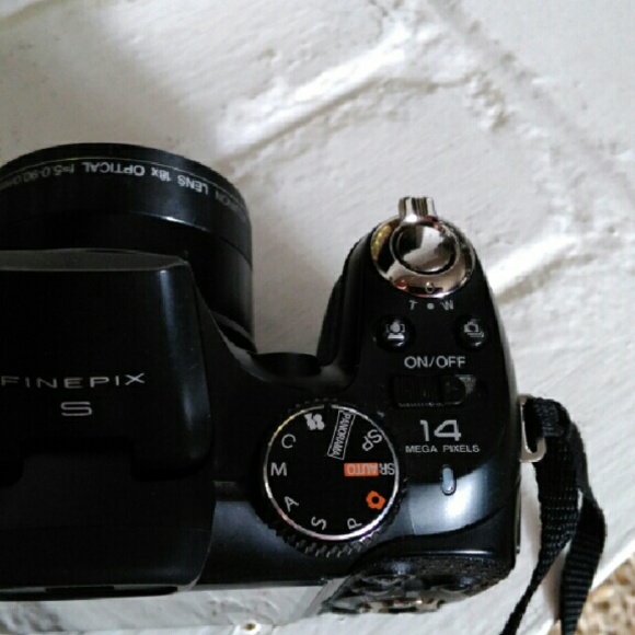 Fuji film Finepix s - Picture 3 of 4