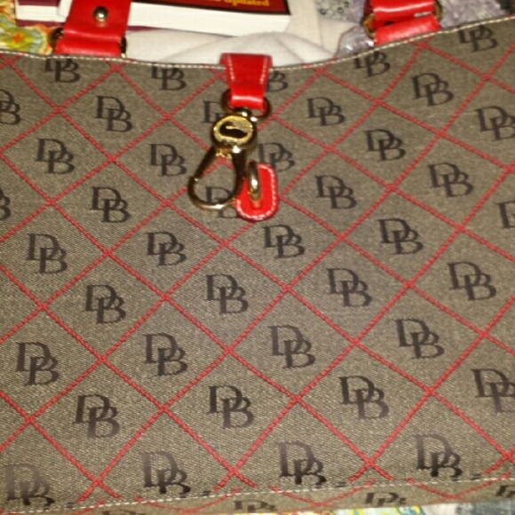 D&B purse - Picture 3 of 3