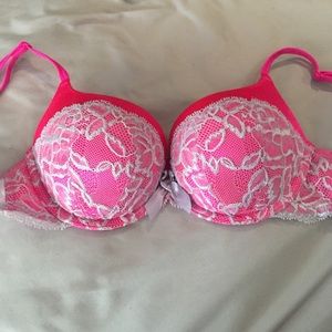 Victoria's Secret bombshell hot pink bra