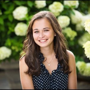 Meet your Posher, Avery