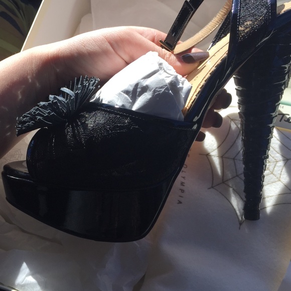 Charlotte Olympia temptress black never worn - Picture 3 of 4