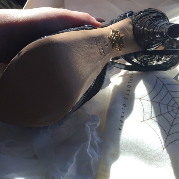 Charlotte Olympia temptress black never worn - Picture 4 of 4