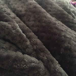 Meet your Posher, Eden