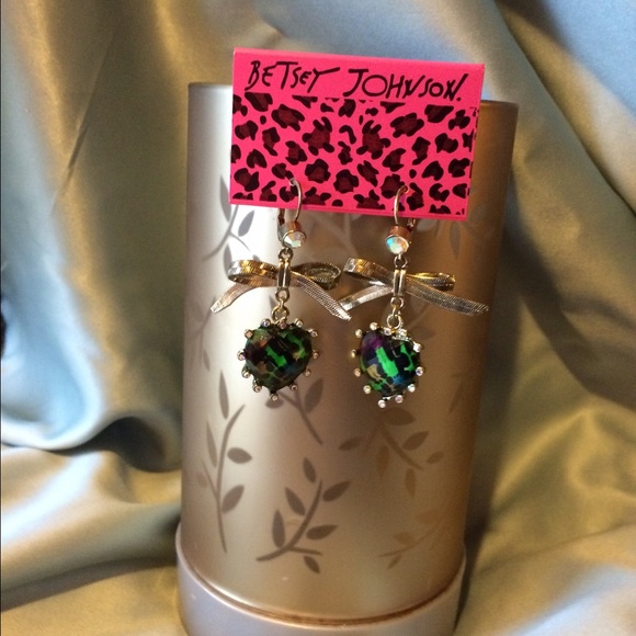 Cute earrings