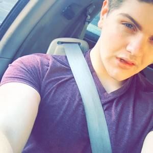 Meet your Posher, Mitchell