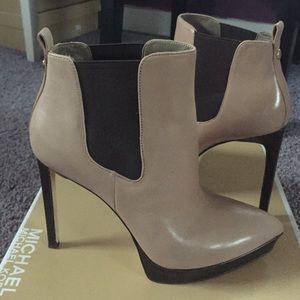 michael kors meadow bootie