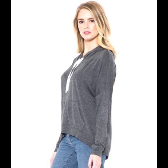 Hi-Low Lightweight Hoodie in Charcoal - Picture 3 of 4