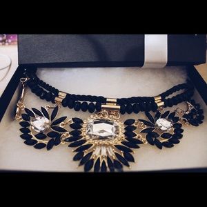 Micha statement necklace