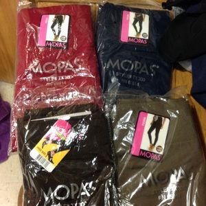 BRAND NEW 4 fleeced lined leggings