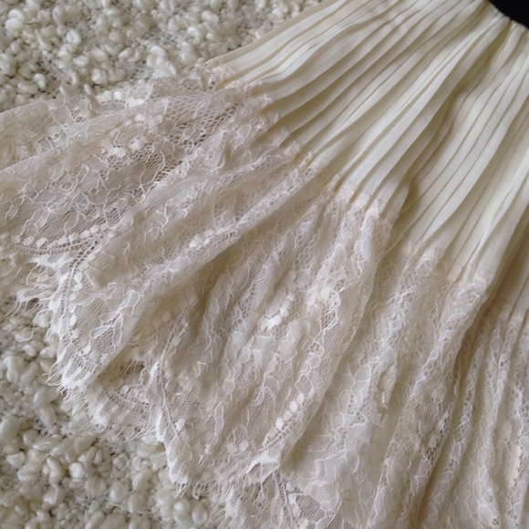 Skirt - Picture 2 of 4