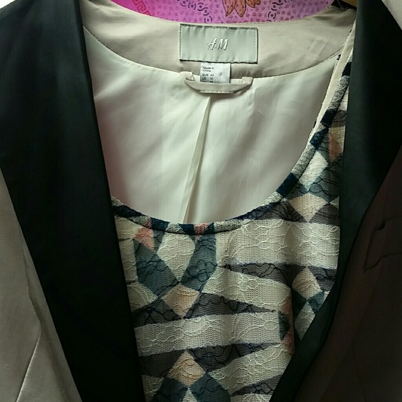 H&M Blazer - Picture 3 of 3