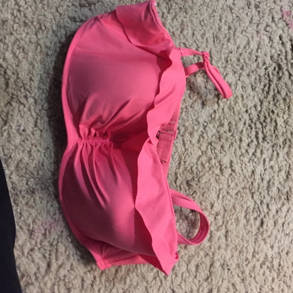 Pink bikini top - Picture 1 of 1