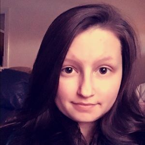 Meet your Posher, Faith