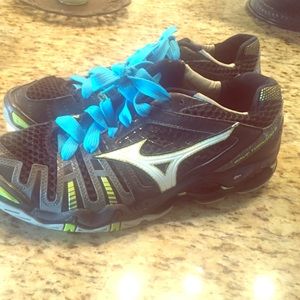 Mizuno Volleyball shoes