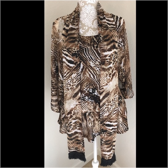 Brown snake print blouse with scarf - Picture 1 of 3
