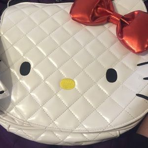 Hello kitty purse