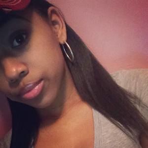 Meet your Posher, Lynell