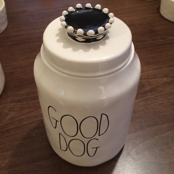 BRAND NEW Rae Dunn Dog treat canister 🐶
